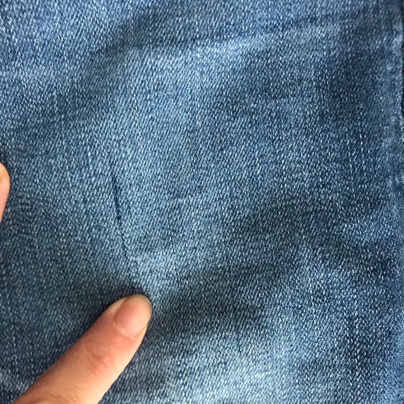 AG maternity jean size 24 - Picture 6 of 6